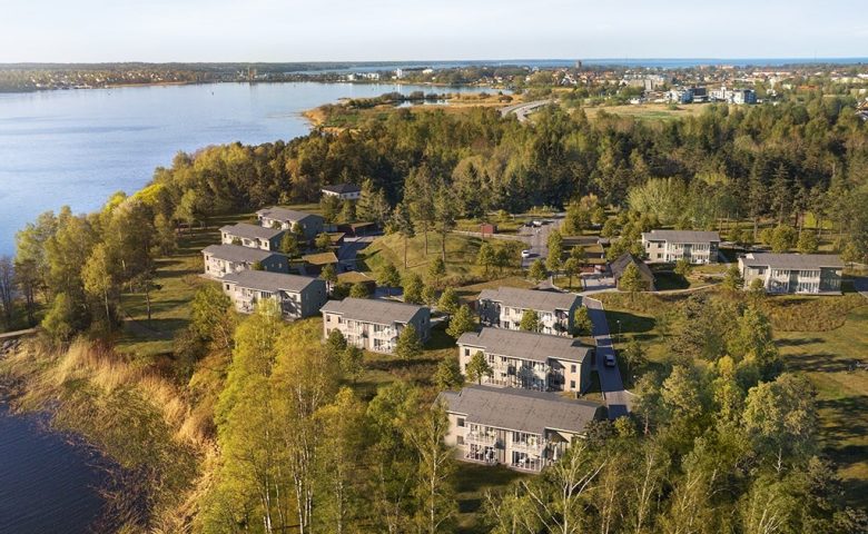 BRF Korsebergs Strand, Vänersborg - Takstolar, vindskivor och ytterpanel i Göteborg.