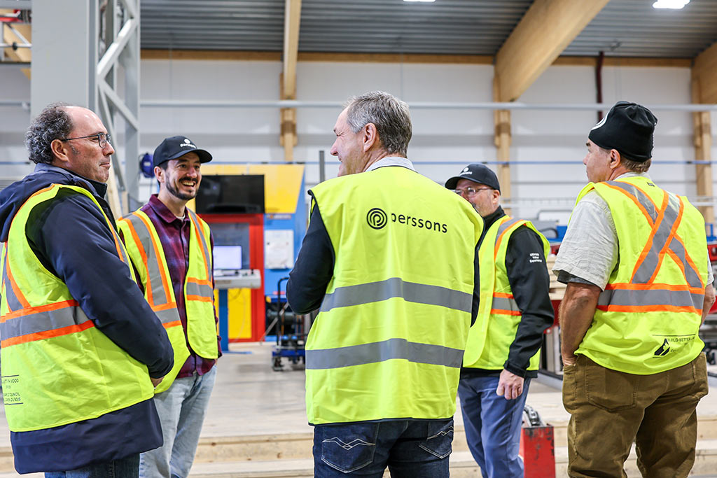 Glada miner på rundvandringen