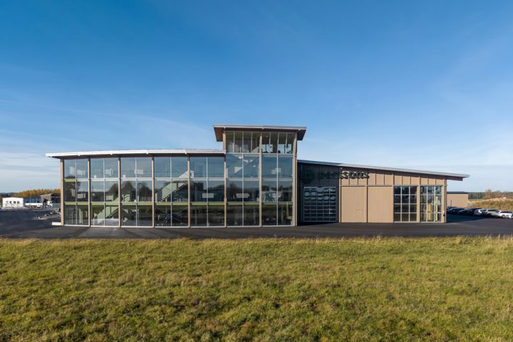 Om Perssons - Ytterpaneler, konstruktionsvirke, råspontsluckor och takstolar.